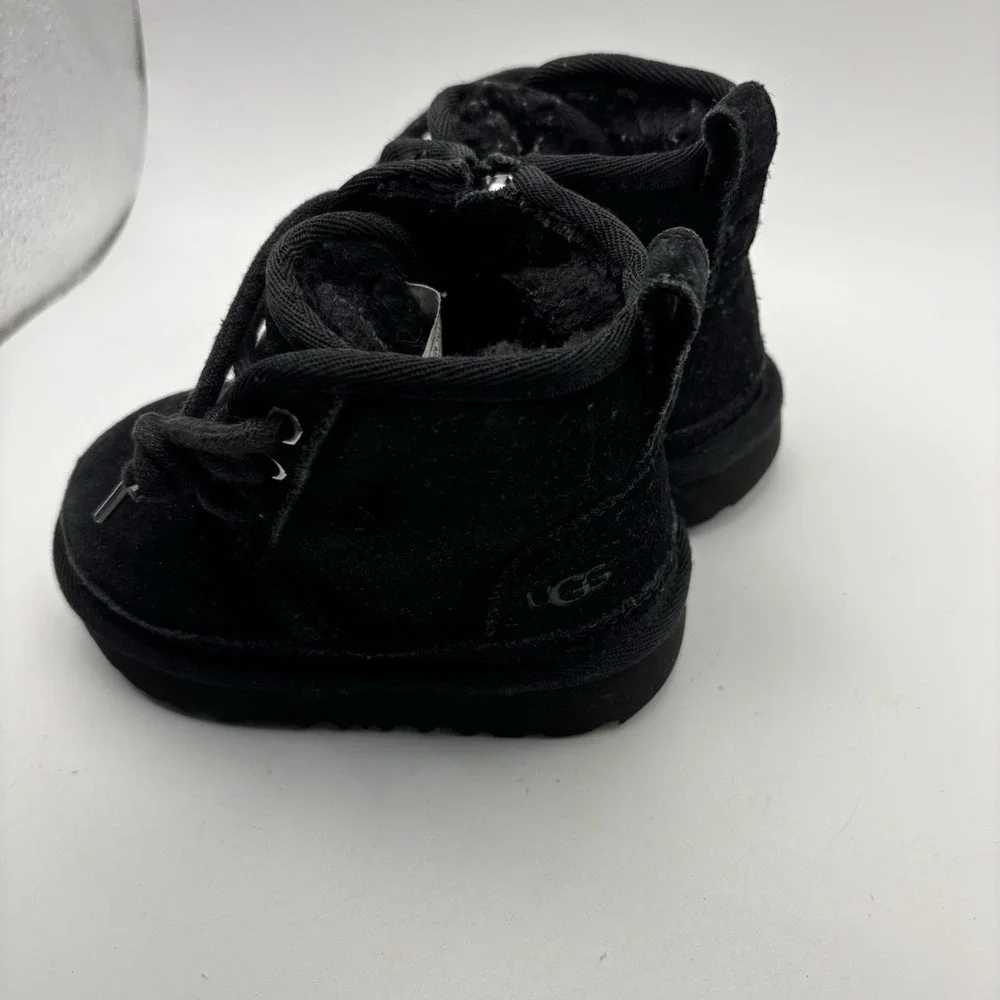 Kids UGG Neumel II Boot Suede Upper 1017320K Black‎ Tie Lined Warm Size 6